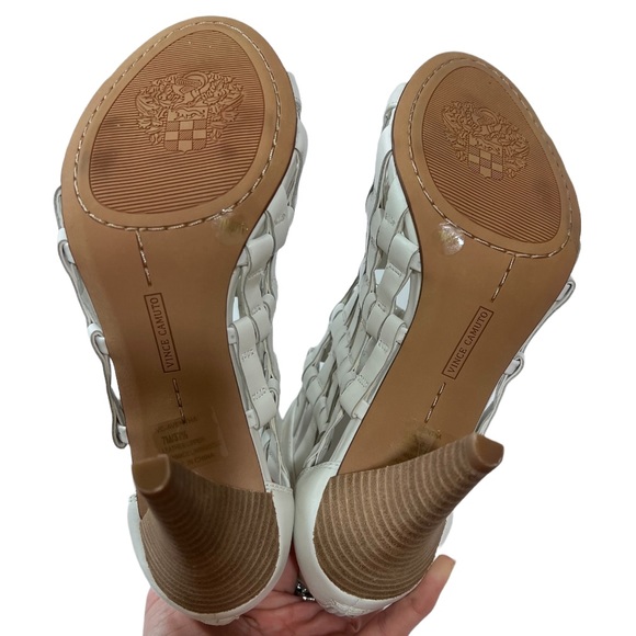 Vince Camuto Aventha Woven Bootie - Picture 9 of 10